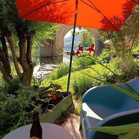 Marie Colline A La Campagne